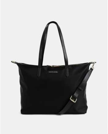 Černá cestovní taška s kapsou na notebook a koženými detaily  Smith & Canova